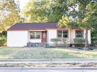 517 Briarwood Dr, Garland, TX 75041