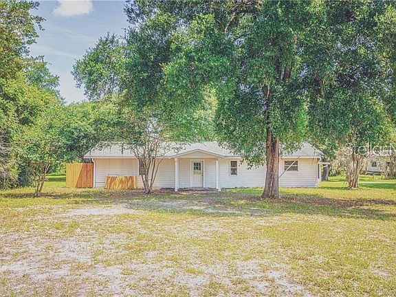 2nd image of 32537 Forest Dr