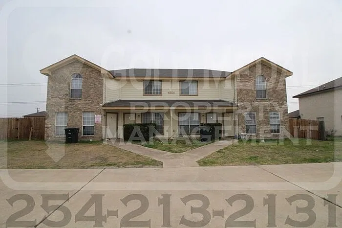 4509 Deek Dr