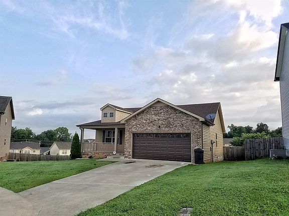 3rd image of 1031 Reagan Ct