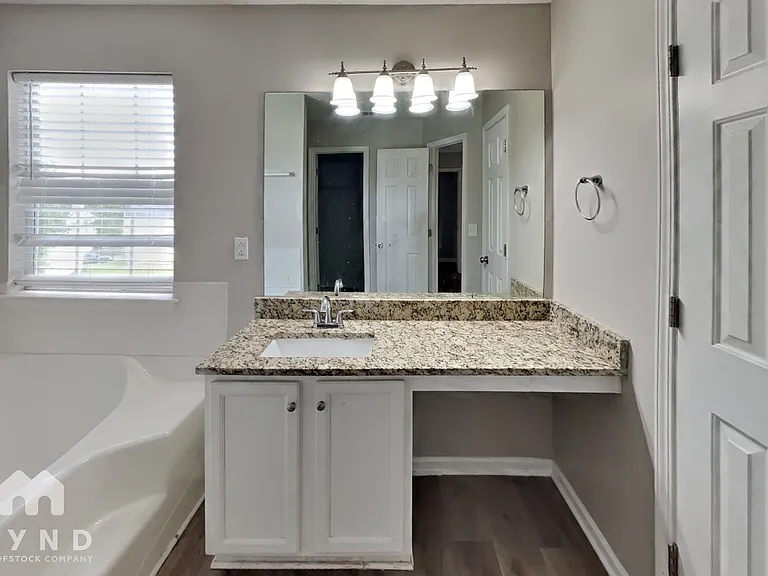 2691 Ward Lake Ct — Photo 13