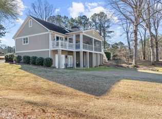 1201 Golf View Ln, Greensboro, GA
