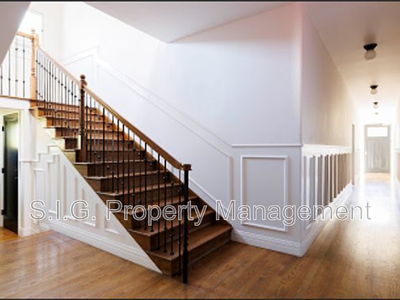5th image of 2191 El Sereno Ave APT 10