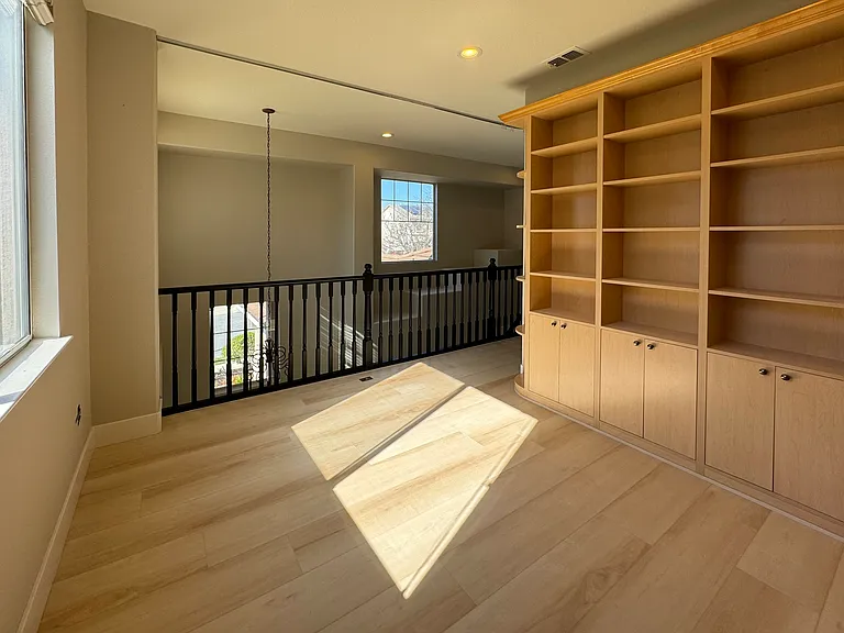 5181 Stone Canyon Dr — Photo 30