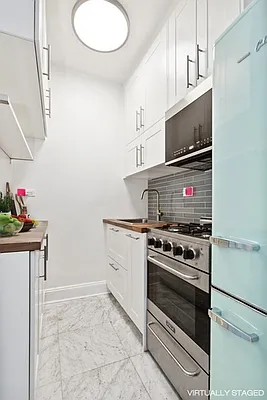 Rented by Corcoran | media 6