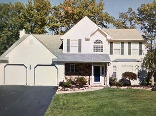 165 Old Orchard Rd, Toms River, NJ 08755