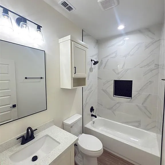 1413 Vine Ave #2 — Photo 9