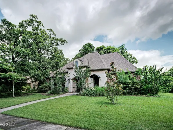 100 Wind Dance Dr, Madison, MS 39110
