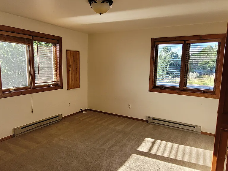 202 Blue Creek Trl — Photo 17