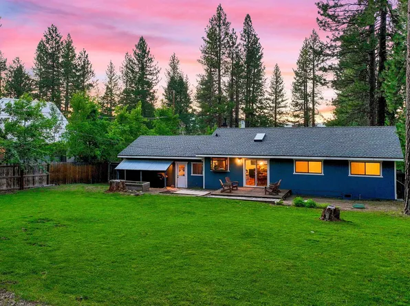 10895 Jeffery Pine Rd, Truckee, CA 96161