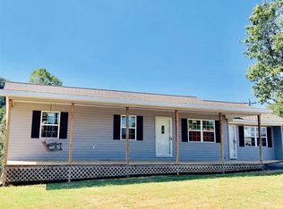 110 Russell Rd S, New Tazewell, TN 37825