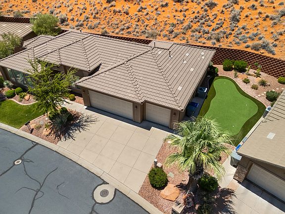 4th image of 627 N Red Butte Dr