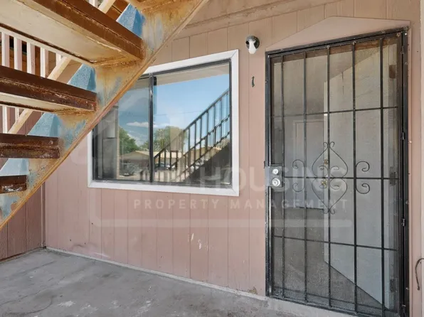 508 Pennsylvania St SE APT 1, Albuquerque, NM 87108
