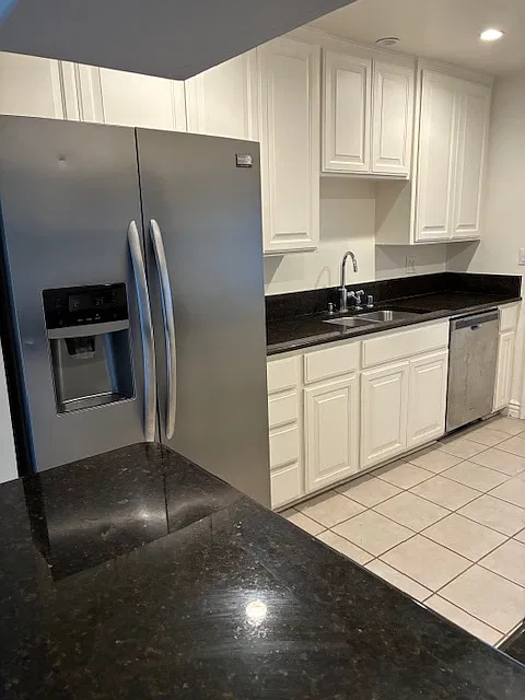 2 bed, 775 sqft, $3,550 — Photo 4