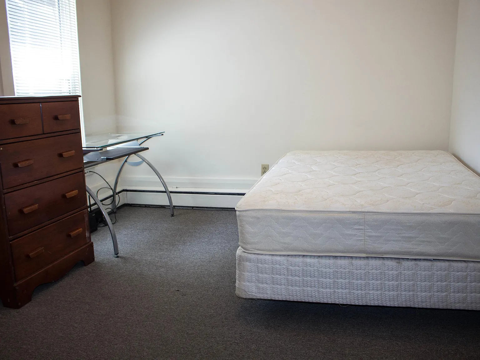 205 Williams Street - 2 — Photo 3