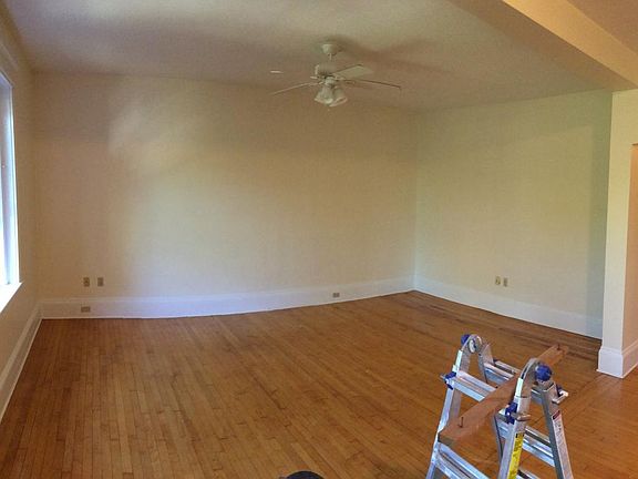 Living room (from dining area)