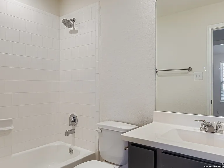 11017 Mill Park — Photo 10
