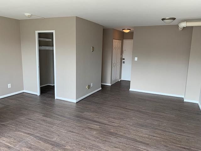 2nd image of 1330 New Hampshire Ave NW APT 1004