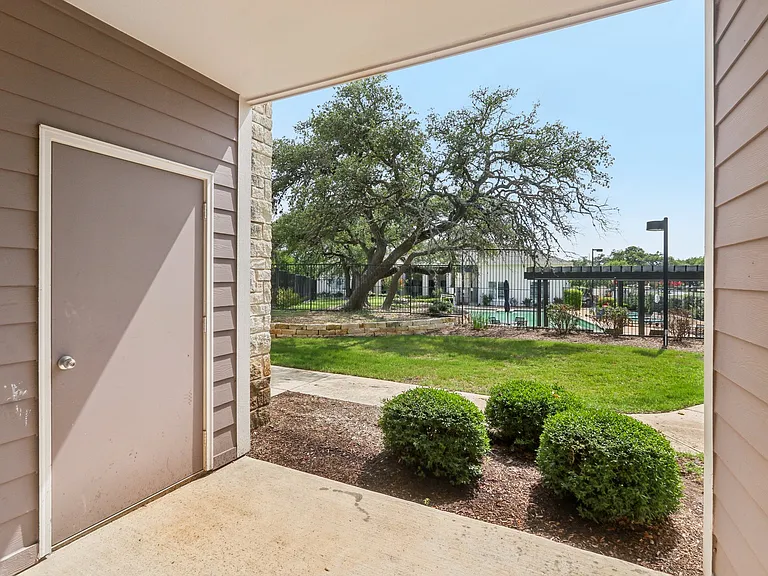 Tuckaway Apartment Homes — Photo 20