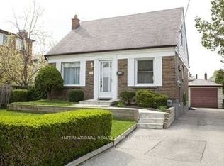 121 Prairie Dr #E06, Toronto, ON M1L 1L7
