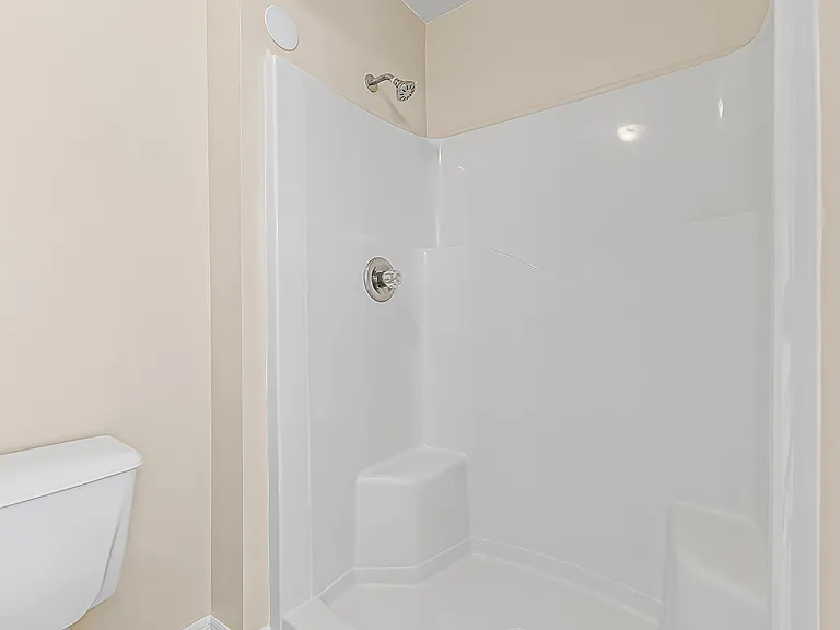 2941 Saint James Ln — Photo 18
