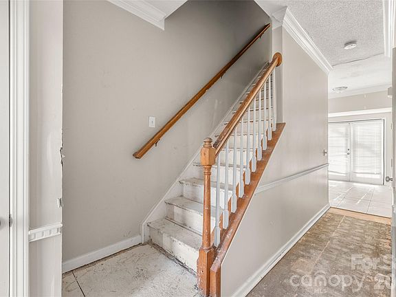 5th image of 4168 Griswell Dr NW