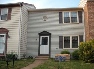 13772 Marsden Ct, Chantilly, VA 20151