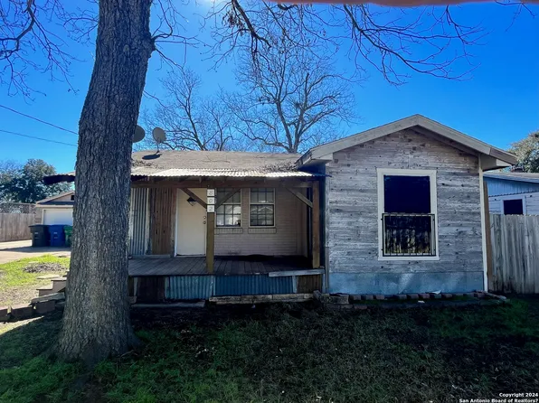 802 BERNARD DR, San Antonio, TX 78221