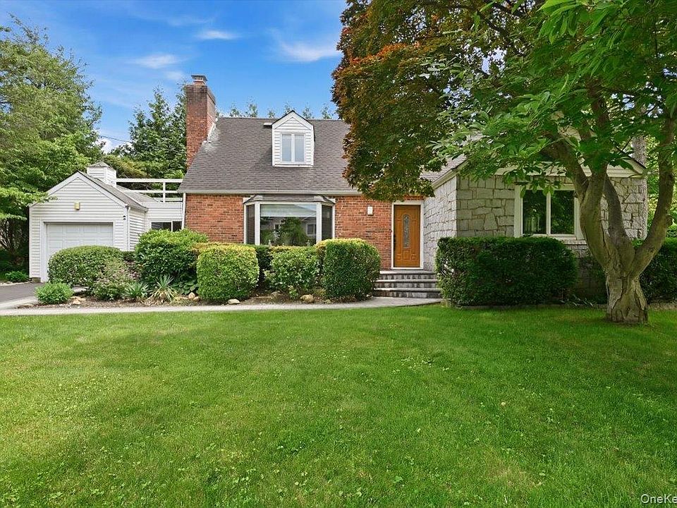 1st image of 2 Crabtree Lane