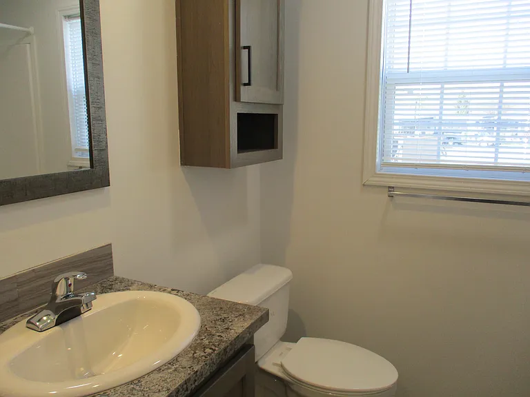 6471 S Division Ave — Photo 17