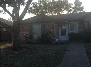 1457 N Bluegrove Rd, Lancaster, TX 75134