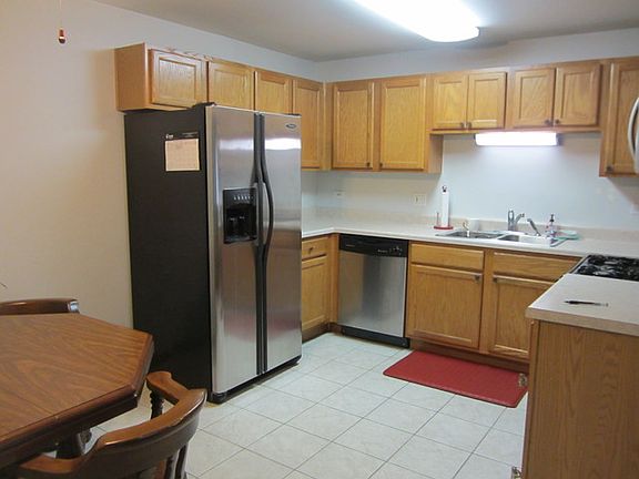 4th image of 171 Quincy Ct APT C