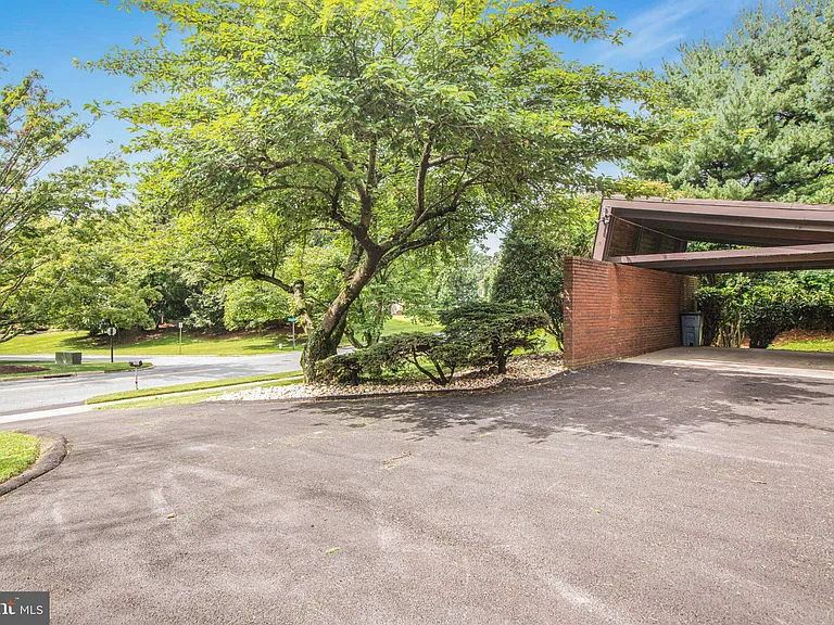 3406 Woodvalley Dr — Photo 74