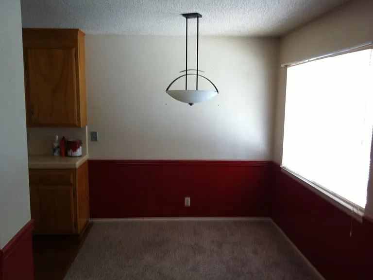105 Olive St — Photo 4