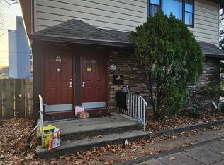 90 Birk St FLOOR 2, Saddle Brook, NJ 07663
