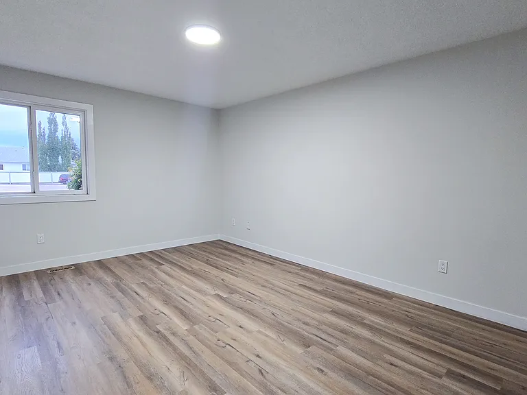 7 Poirier Ave #PREMIUM — Photo 22