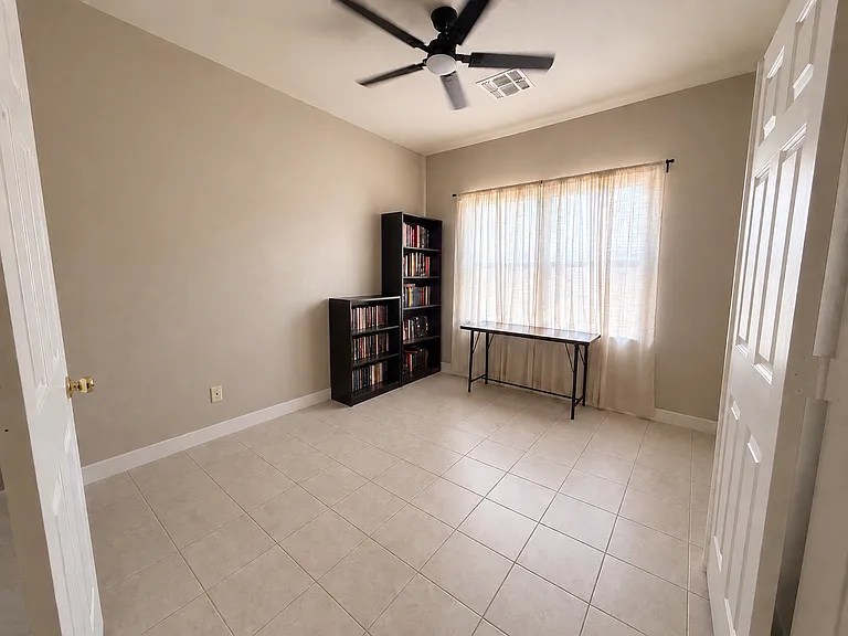 W Canyon Creek Dr — Photo 5