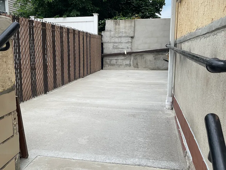 96 Davenport Ave #1L — Photo 14