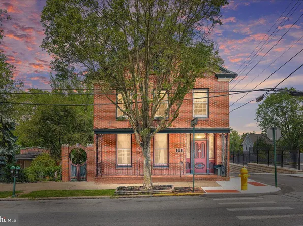 200 W Race St, Martinsburg, WV 25401