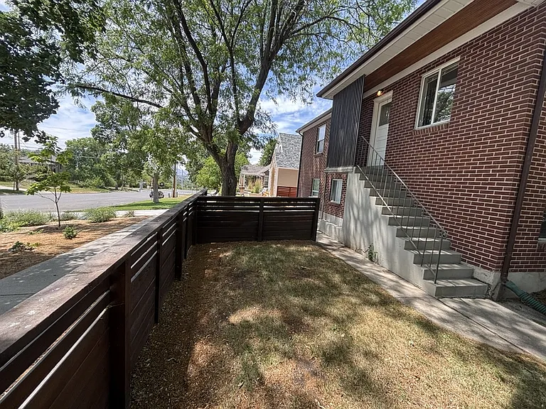 680 S Elizabeth St #1 — Photo 23