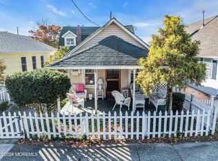 88 Stockton Ave, Ocean Grove, NJ 07756