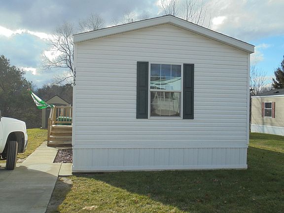 5th image of 9360 White Pine Ct
