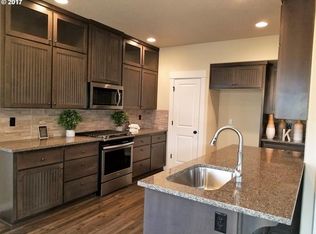 19083 Windmill Dr, Oregon City, OR
