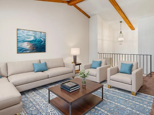 3009 Devonshire Dr, Woodbury, MN 55125