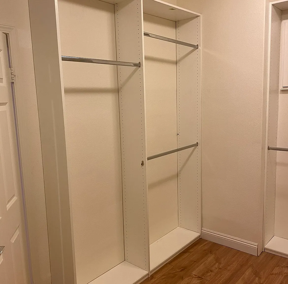 1 bed, 888 sqft, $1,599 — Photo 2