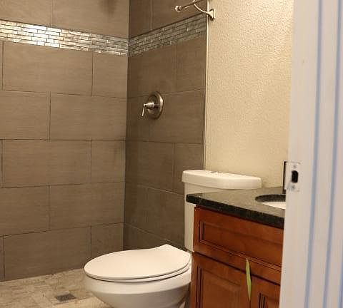 3rd image of 7506 Mandarin Dr