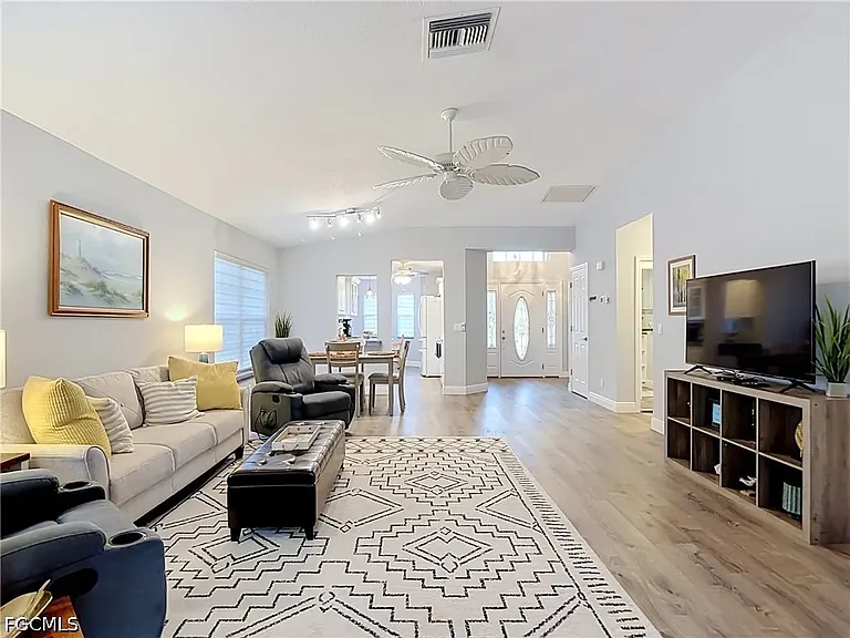 1670 Palo Duro Blvd — Photo 21
