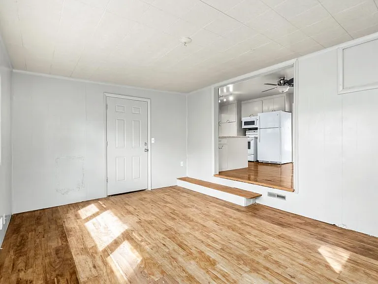 1315 Pine St — Photo 13