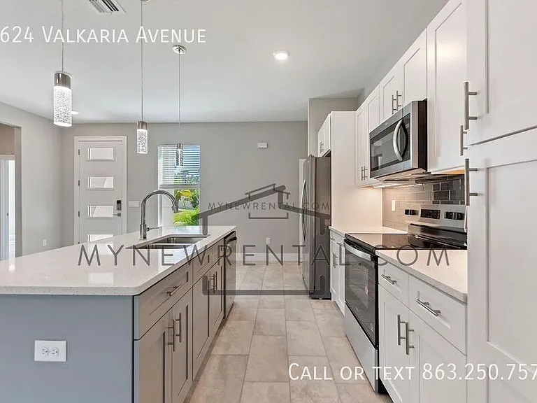 2624 Valkaria Ave — Photo 16