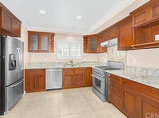 1106 Charleston St, Costa Mesa, CA 92626
